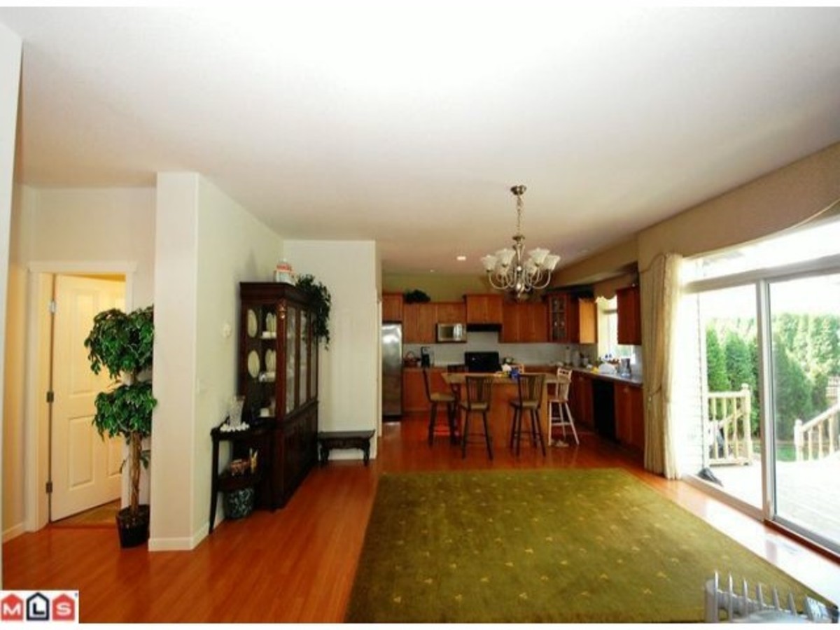 f3.jpg at 15581 112A St, Fraser Height, Surrey