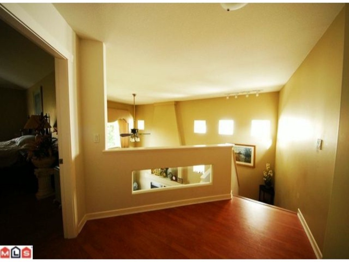 f4.jpg at 15581 112A St, Fraser Height, Surrey