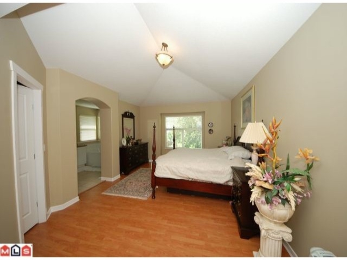 f5.jpg at 15581 112A St, Fraser Height, Surrey