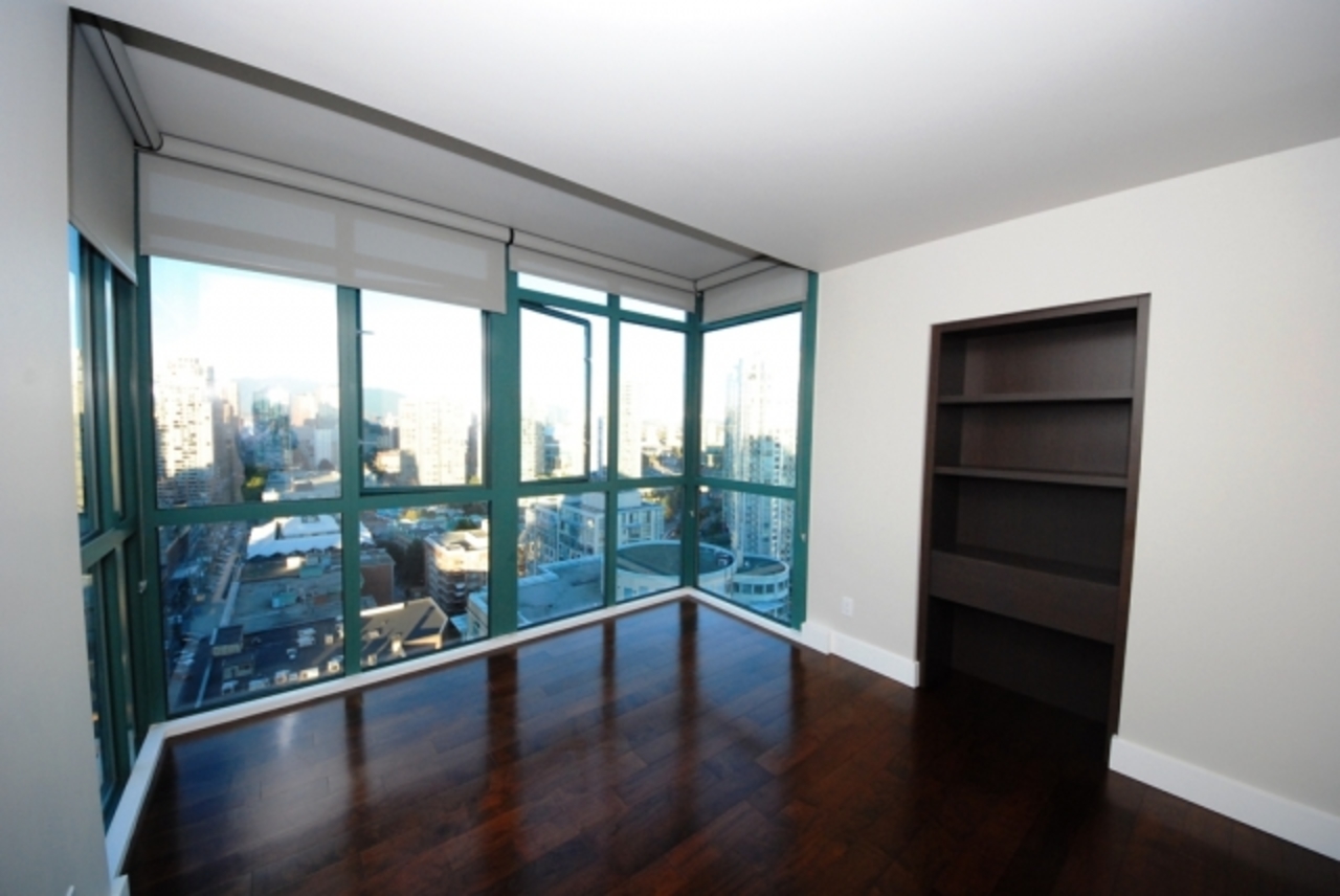 d13.jpg at 2101 - 212 Davie St, Downtown, Vancouver