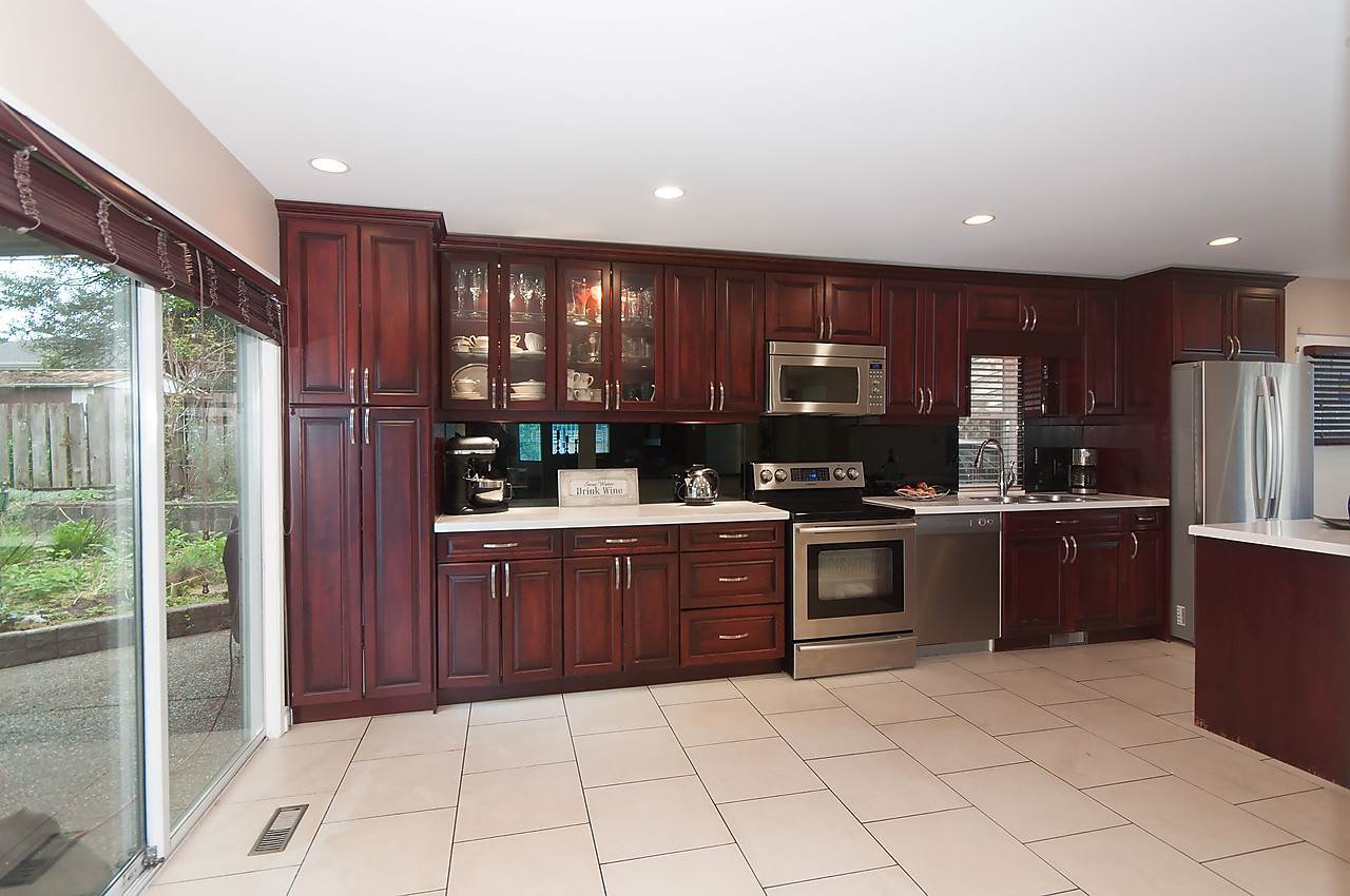 image-262080332-5.jpg at 913 Wallace Wynd, Glenayre, Port Moody