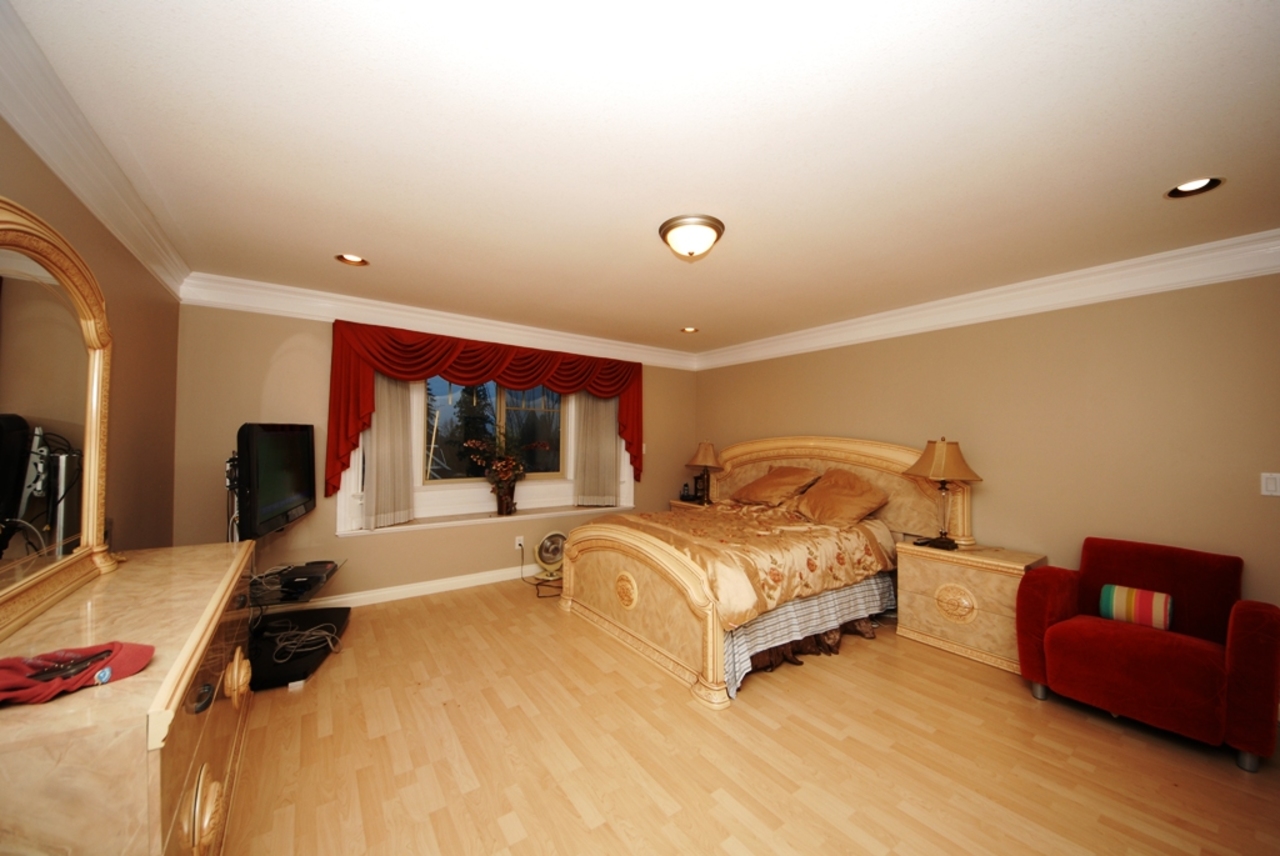 f2.jpg at 16976 105A Ave, Fraser Height, Surrey