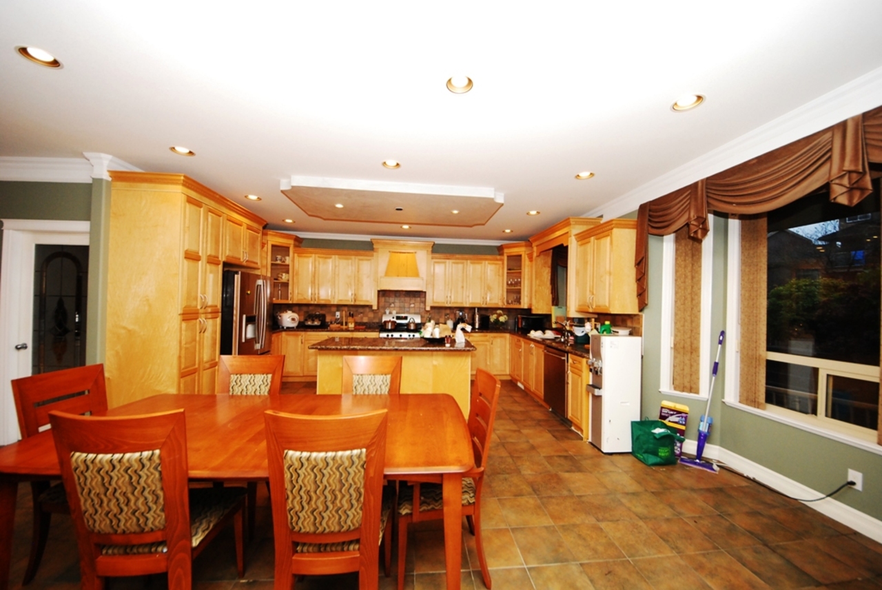 f3.jpg at 16976 105A Ave, Fraser Height, Surrey