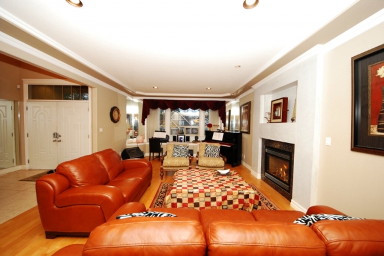 f7.jpg at 16976 105A Ave, Fraser Height, Surrey