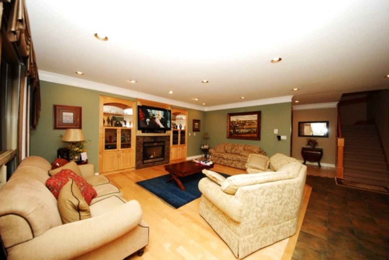f8.jpg at 16976 105A Ave, Fraser Height, Surrey