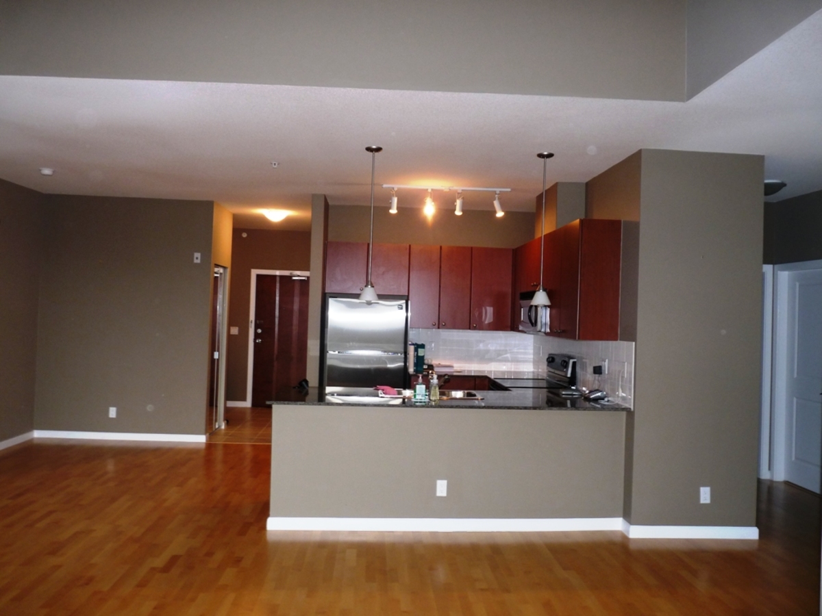 g1.jpg at 401 - 15380 102A Ave, Fleetwood, Surrey