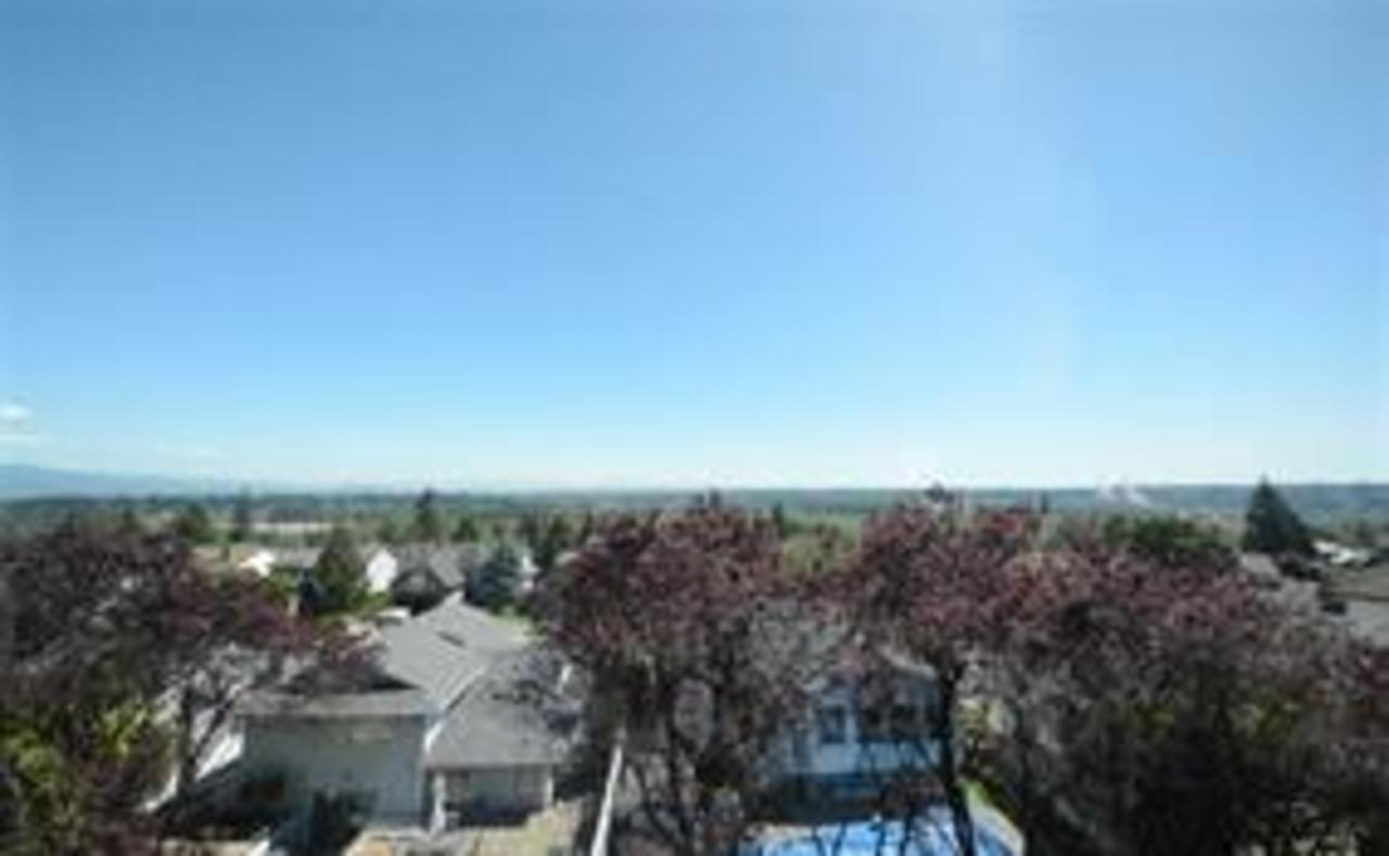 4 at 2 - 2736 Atln Place, Coquitlam East, Coquitlam
