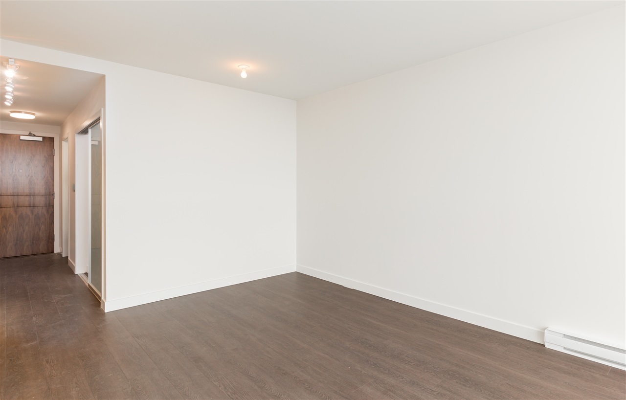 5.jpg at 4205 - 13750 100, Whalley, North Surrey