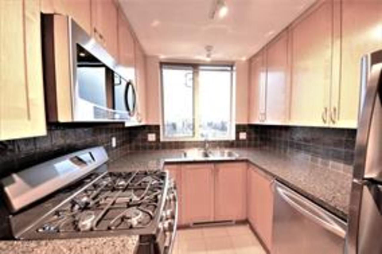 262172156-8 at 1005 - 1316 W 11th Avenue, Fairview VW, Vancouver West