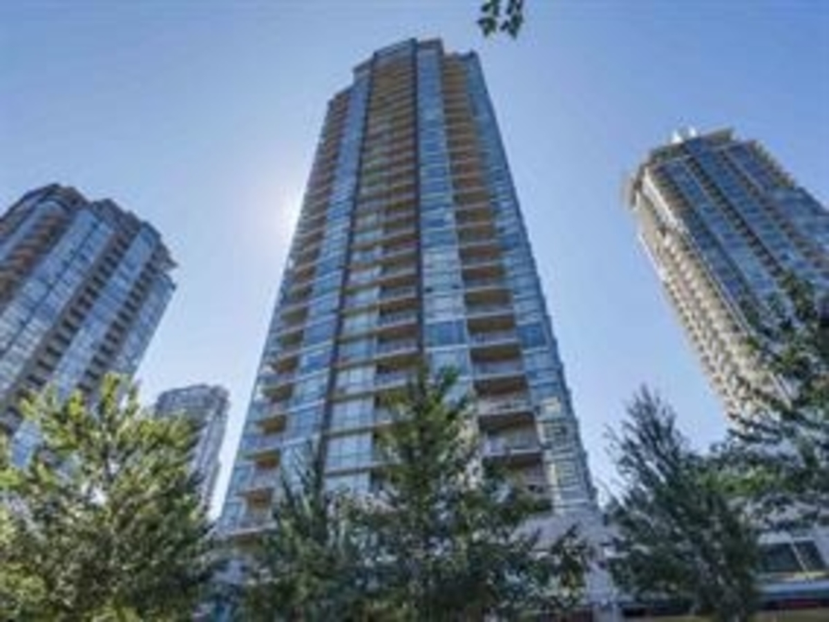 2968-glen-drive-north-coquitlam-coquitlam-19 at 701 - 2968 Glen Drive, North Coquitlam, Coquitlam