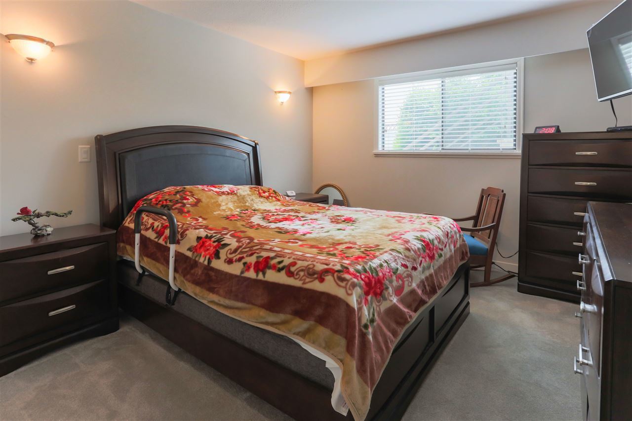 32718-garibaldi-drive-abbotsford-west-abbotsford-10 at 12 - 32718 Garibaldi Drive, Abbotsford West, Abbotsford