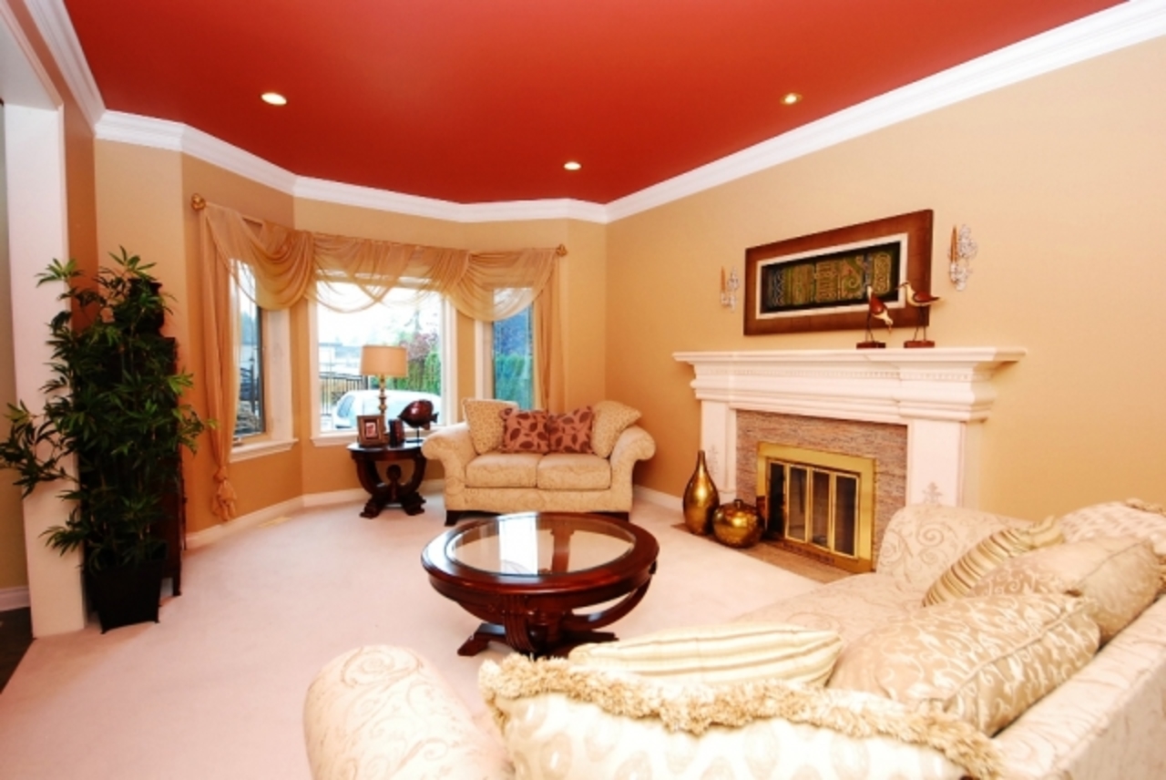 flivingroon.jpg at 430 Fairway St, Coquitlam West, Coquitlam
