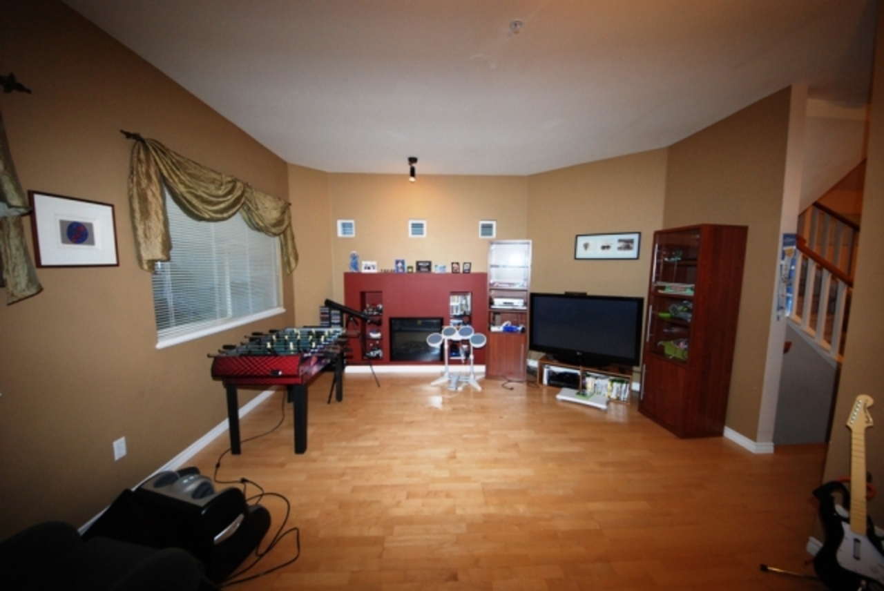 rsfamilyroom1.jpg at 12 - 1108 Riverside CS, Riverwood, Port Coquitlam