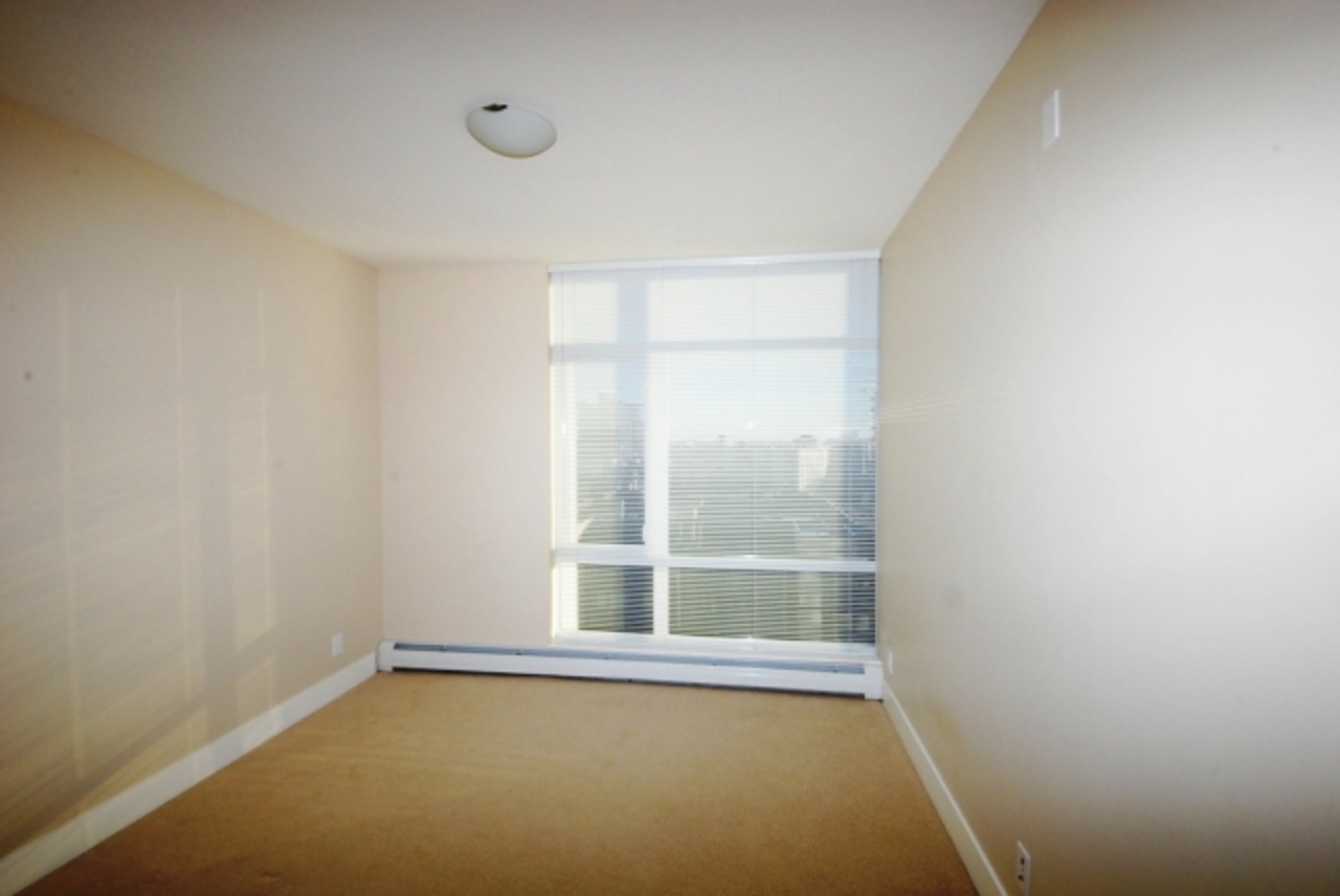 lbedroom.jpg at 605 - 158 W13, Lonsdale, North Vancouver