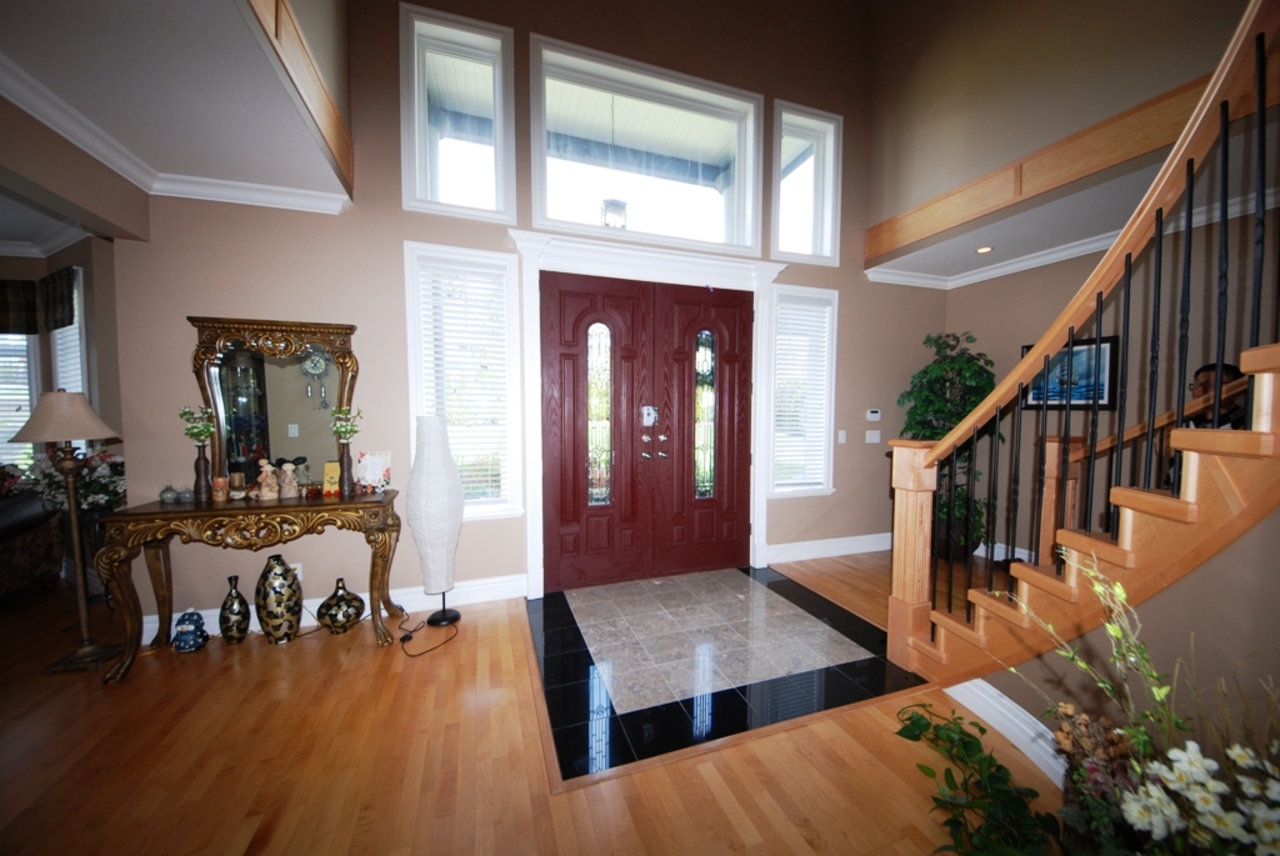 sentrance.jpg at 934 Stewart Ave, Coquitlam West, Coquitlam
