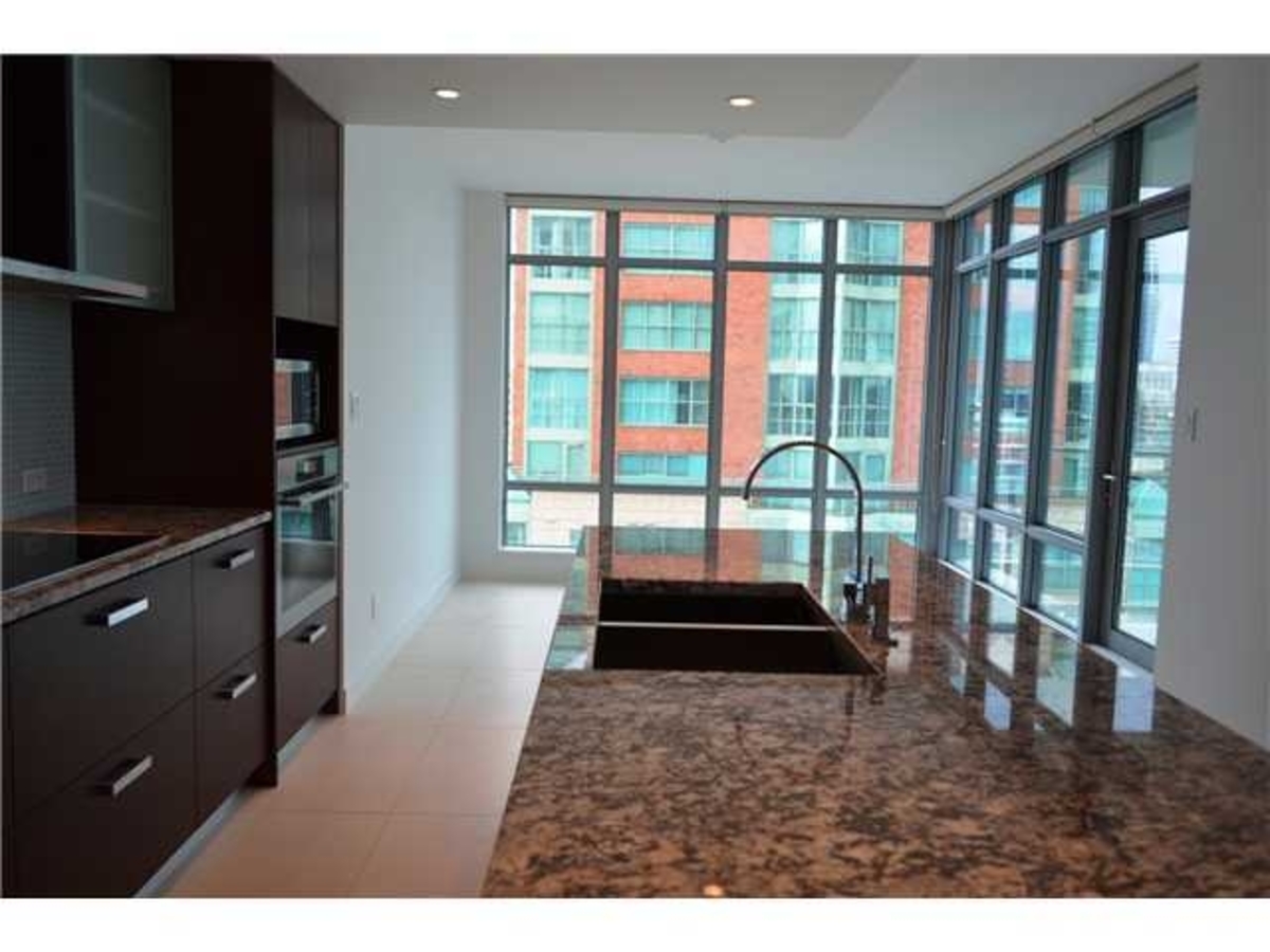 bfamily.jpg at 2308 - 1028 Barclay, Downtown, Vancouver