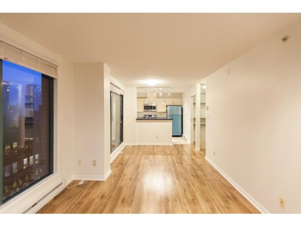 V1052849_E01_19.jpg at 704 - 939 Homer St, Downtown, Vancouver