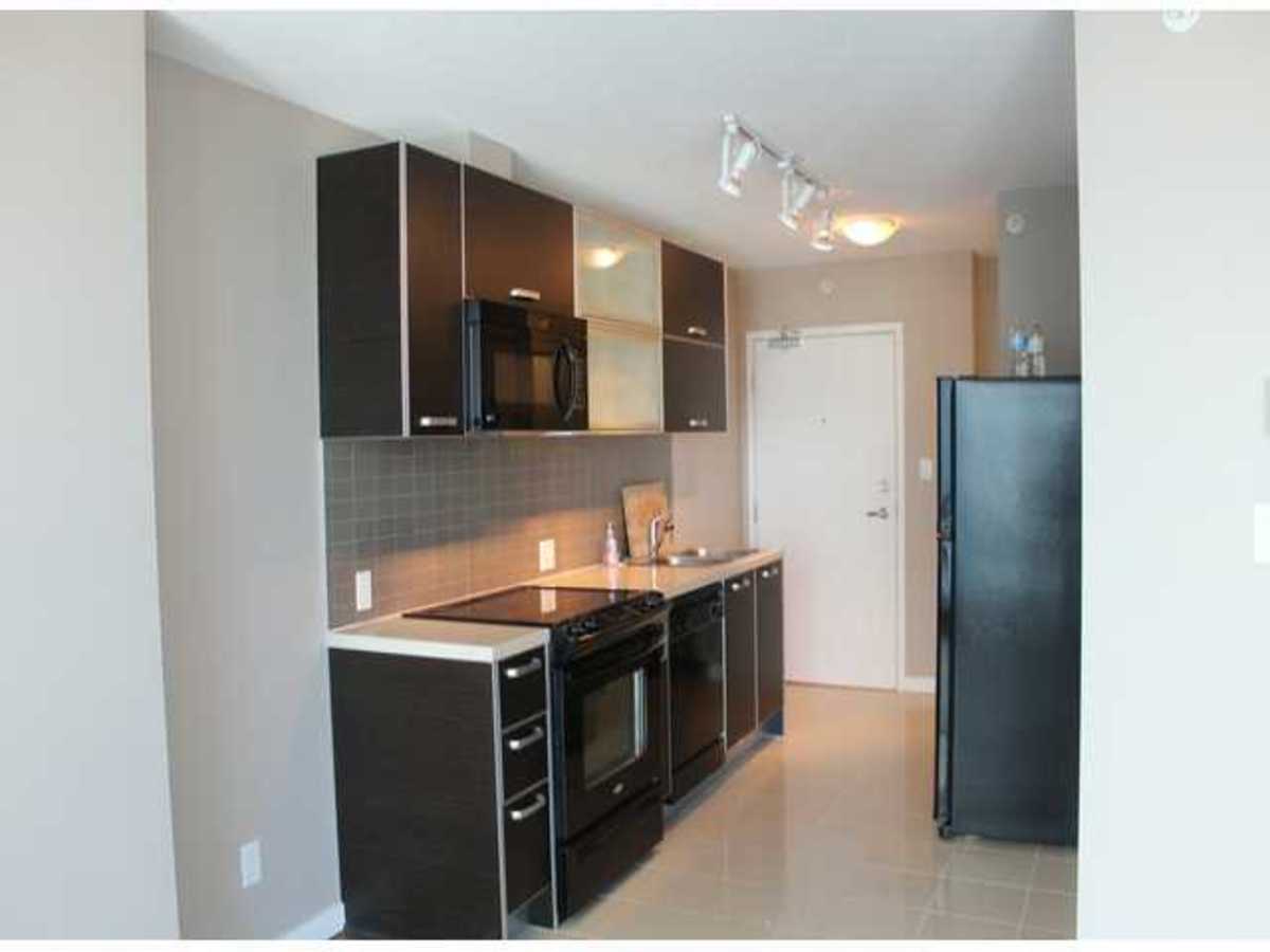 sp3 at 1906 - 9981 Whalley Ave, Whalley, Surrey
