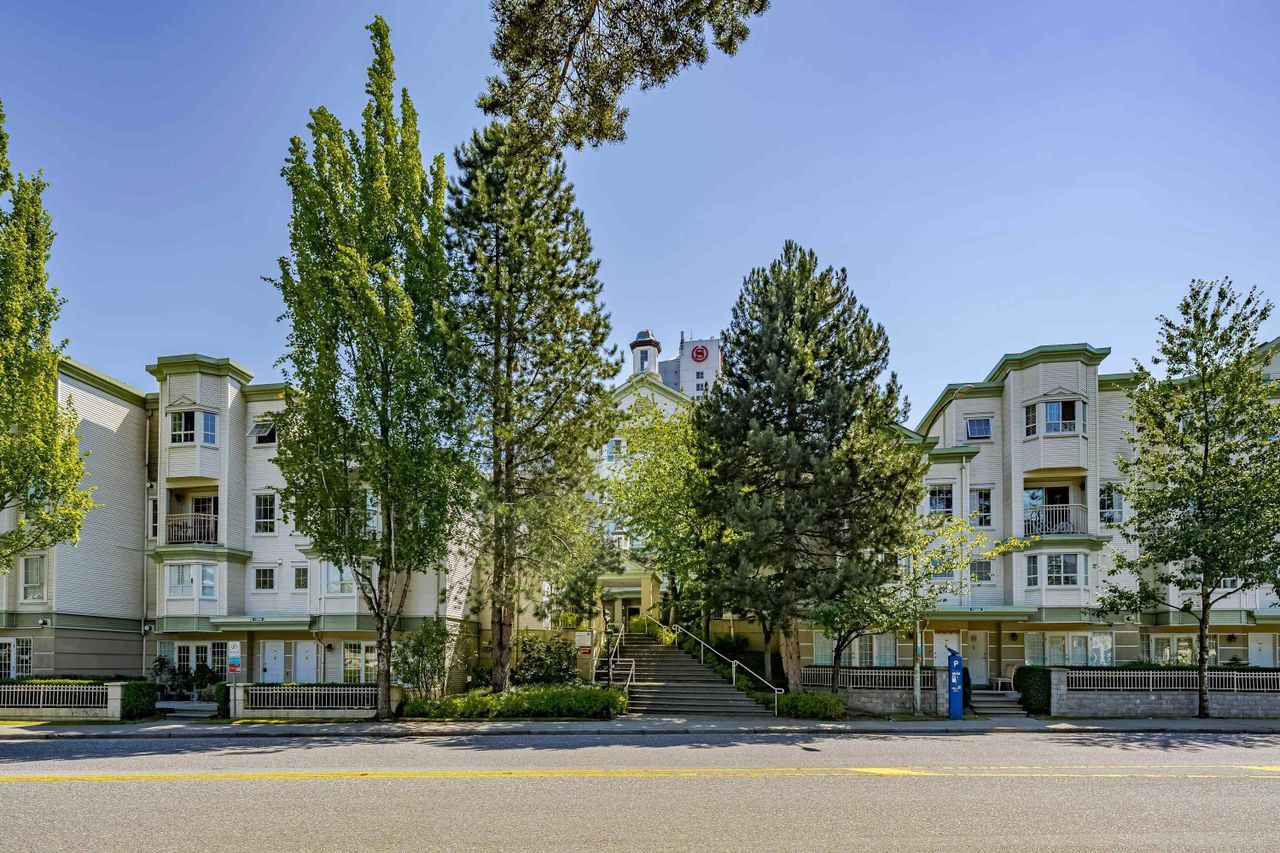 15268-105-avenue-guildford-north-surrey-03 at 403 - 15268 105 Avenue, Guildford, North Surrey