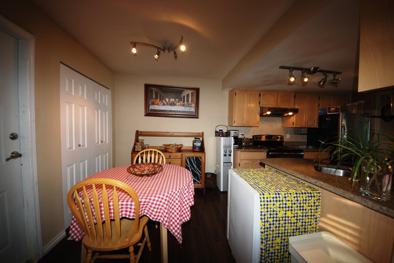 ceating at 22 - 1355 Citadel Dr, Citadel, Port Coquitlam