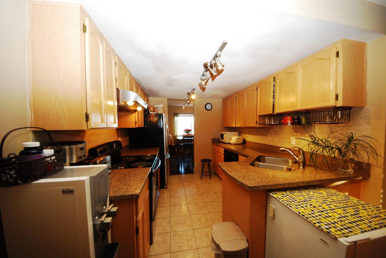 ckitchen at 22 - 1355 Citadel Dr, Citadel, Port Coquitlam