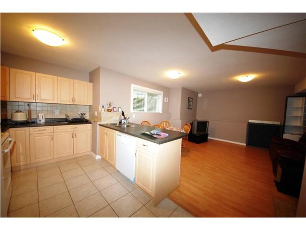 w17 at 3302 Wingrove Terrace, hockaday, Coquitlam