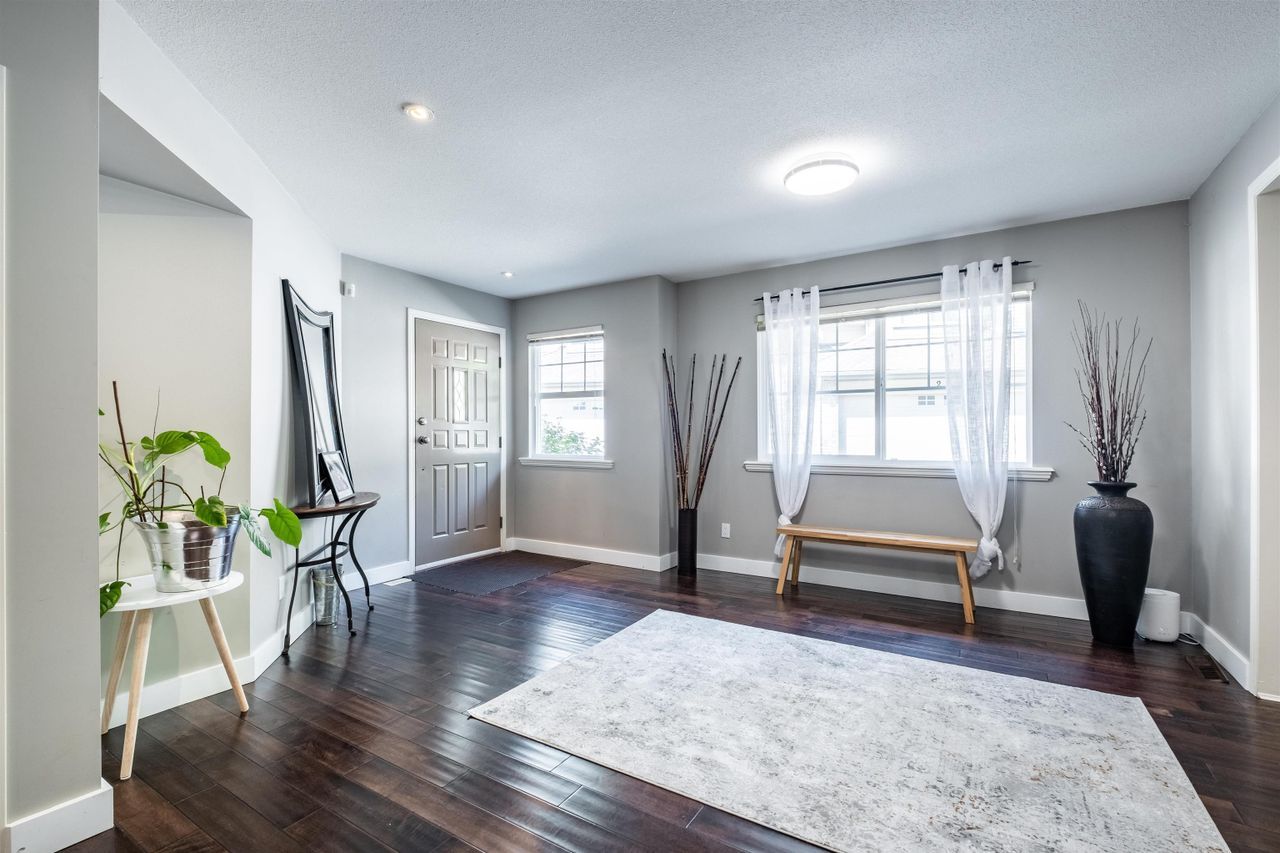 3300-plateau-boulevard-westwood-plateau-coquitlam-02 at 12 - 3300 Plateau Boulevard, Westwood Plateau, Coquitlam