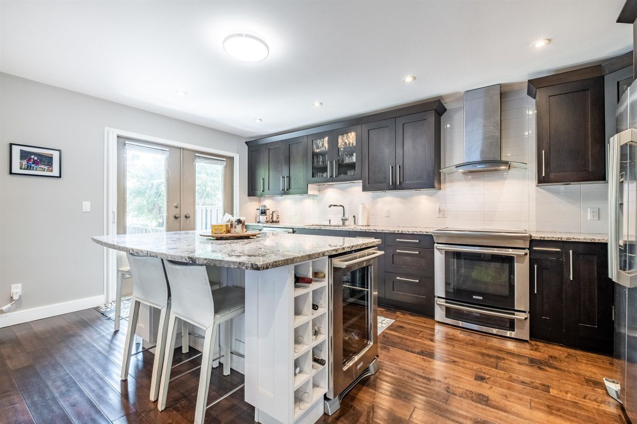 3300-plateau-boulevard-westwood-plateau-coquitlam-08 at 12 - 3300 Plateau Boulevard, Westwood Plateau, Coquitlam