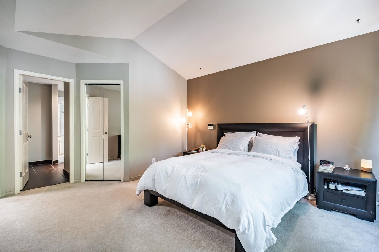 3300-plateau-boulevard-westwood-plateau-coquitlam-19 at 12 - 3300 Plateau Boulevard, Westwood Plateau, Coquitlam