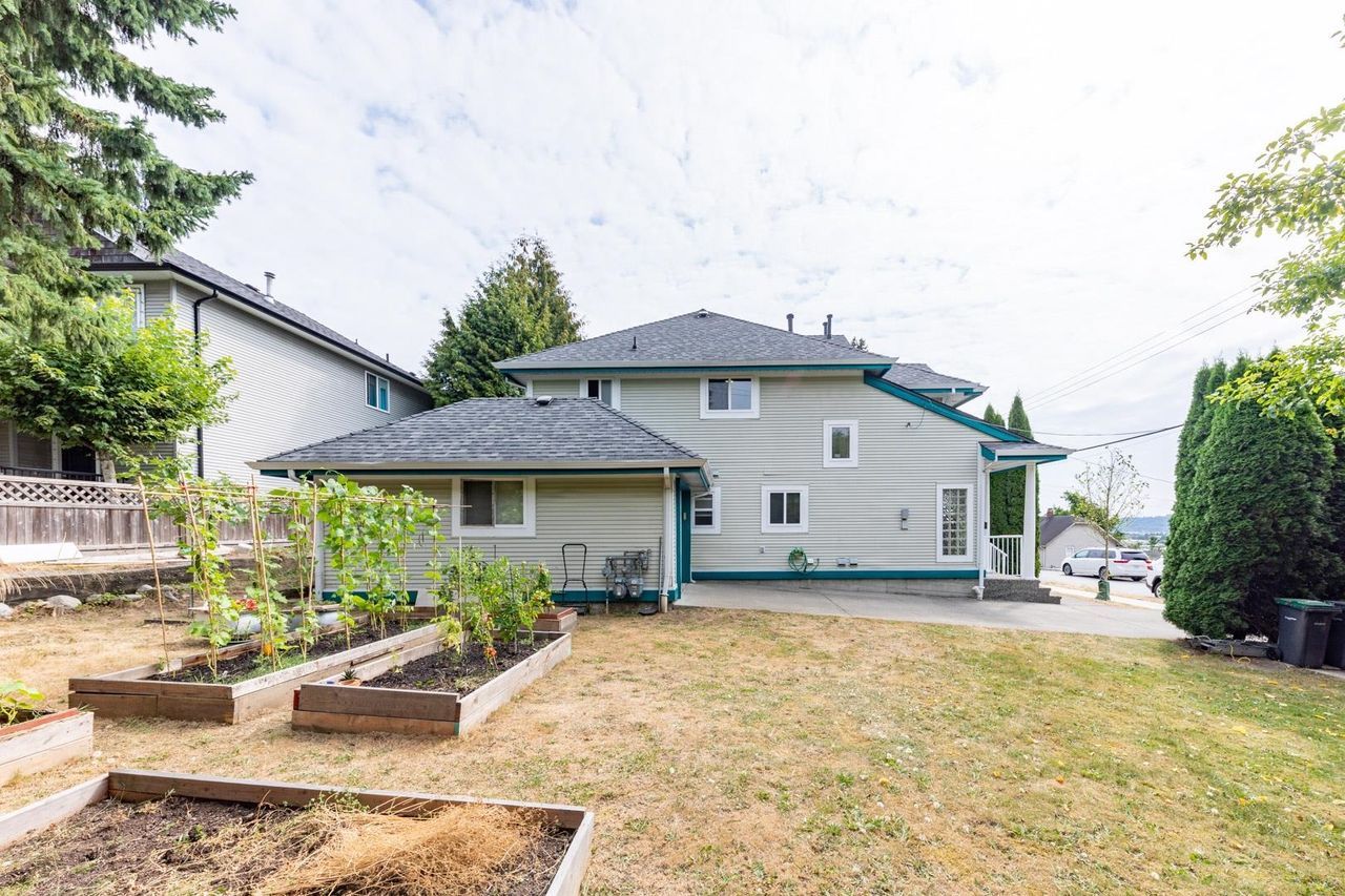 901-harris-avenue-maillardville-coquitlam-26 at 901 Harris Avenue, Maillardville, Coquitlam