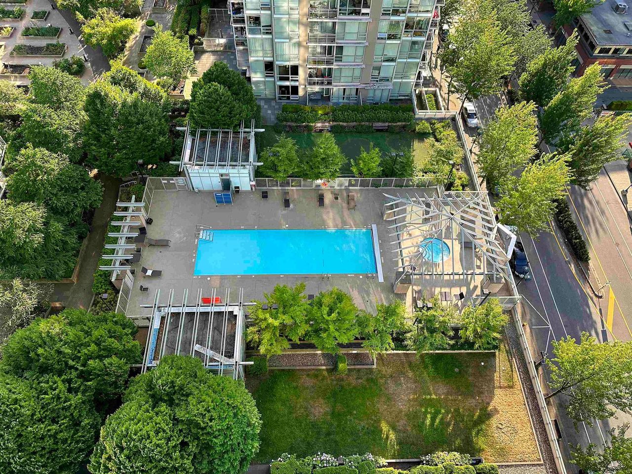 2978-glen-drive-north-coquitlam-coquitlam-19 at 2107 - 2978 Glen Drive, North Coquitlam, Coquitlam