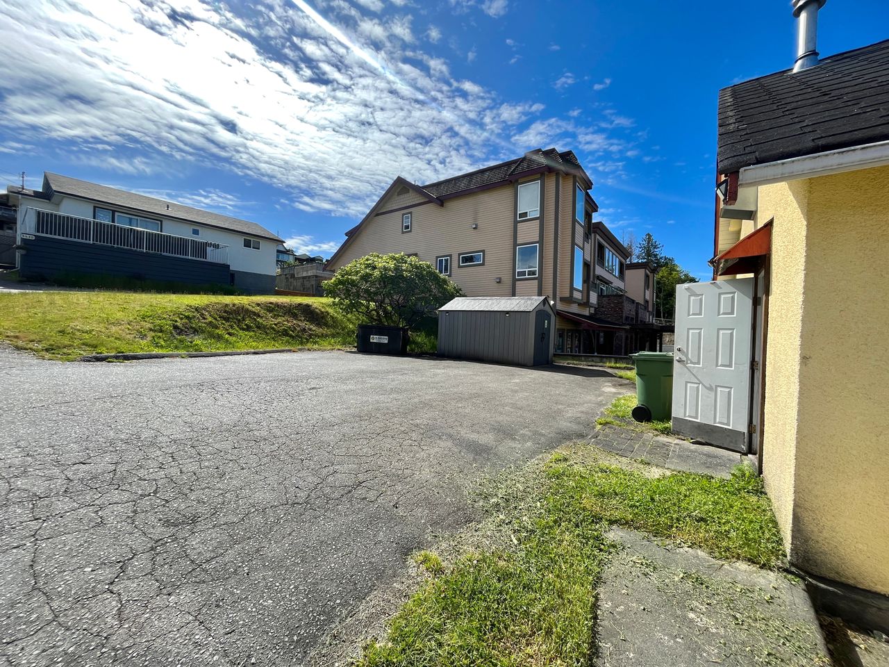 img_8101 at 4680 Marine Ave Powell River