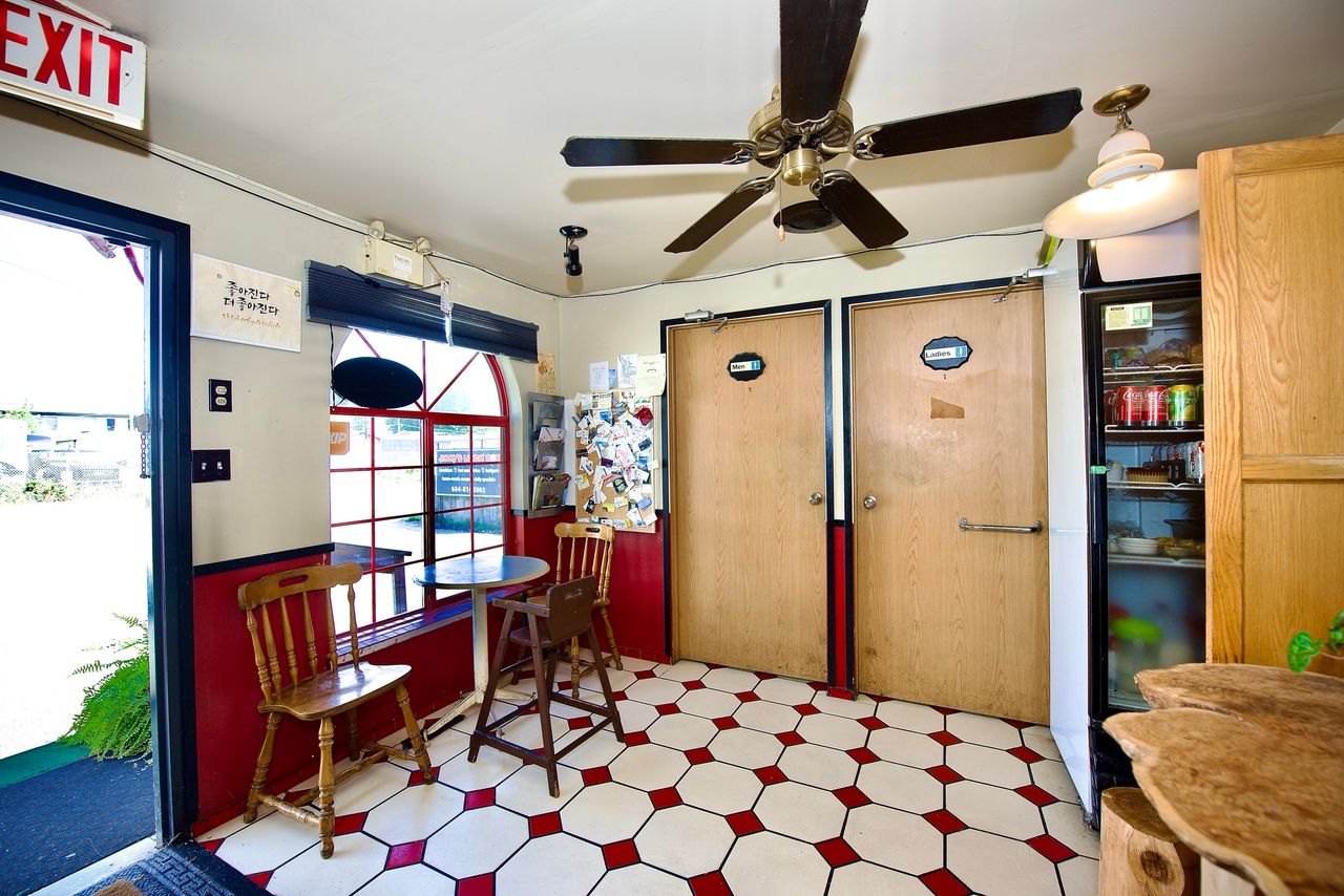 D81_5109-1 at 7117 Bridge Street, Mission BC, Mission