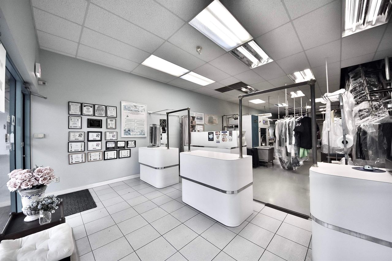 5247-ladnet-trunk-road-hawthorne-ladner-04 at 5247 Ladner Trunk Road, Hawthorne, Ladner