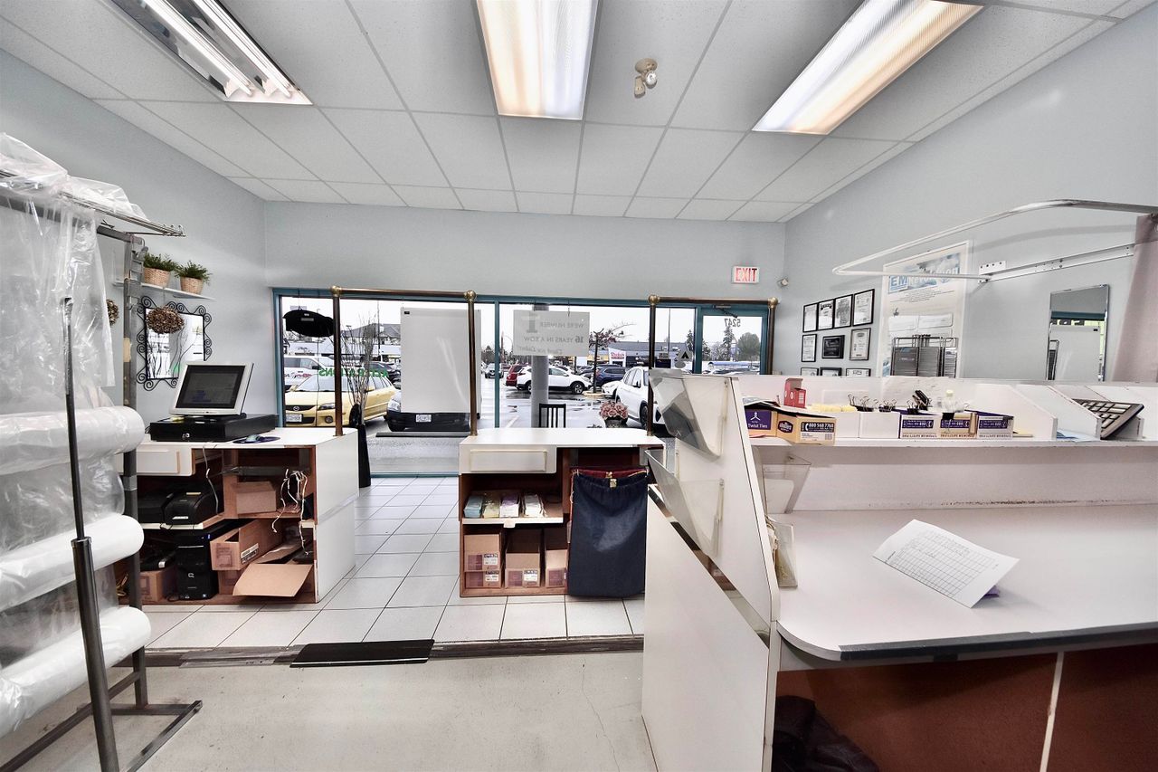 5247-ladnet-trunk-road-hawthorne-ladner-07 at 5247 Ladner Trunk Road, Hawthorne, Ladner