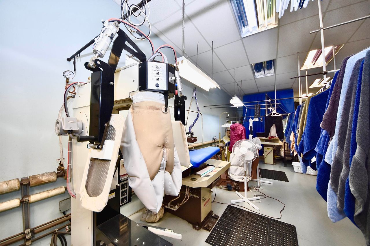 5247-ladnet-trunk-road-hawthorne-ladner-08 at 5247 Ladner Trunk Road, Hawthorne, Ladner