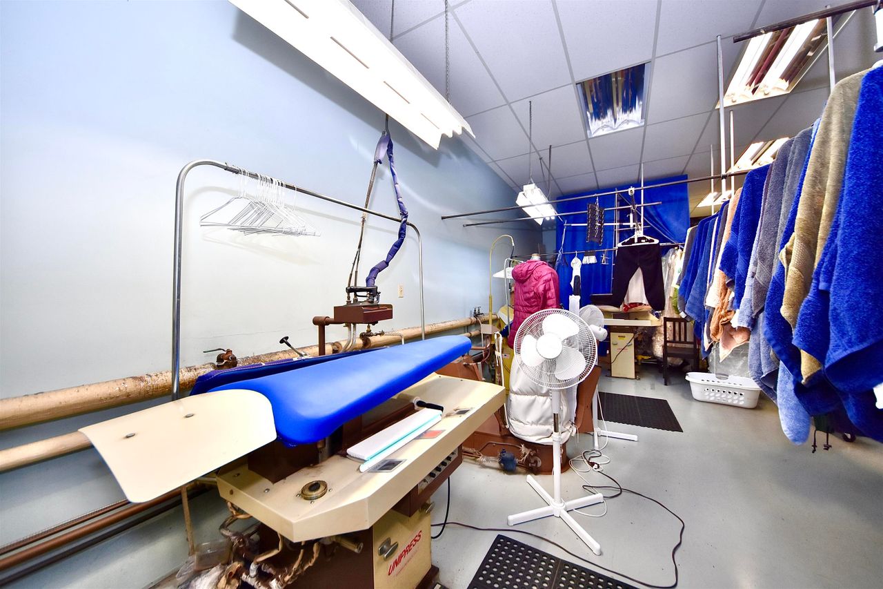 5247-ladnet-trunk-road-hawthorne-ladner-09 at 5247 Ladner Trunk Road, Hawthorne, Ladner