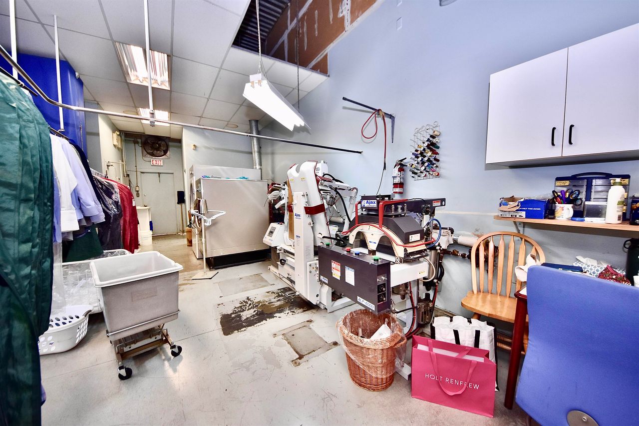 5247-ladnet-trunk-road-hawthorne-ladner-22 at 5247 Ladner Trunk Road, Hawthorne, Ladner