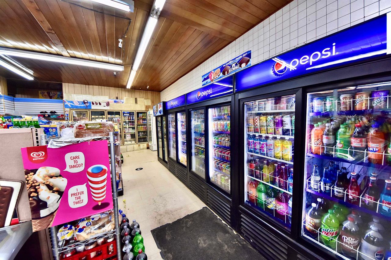 916-clarke-road-college-park-pm-port-moody-03 at 916 Clarke Road, College Park PM, Port Moody