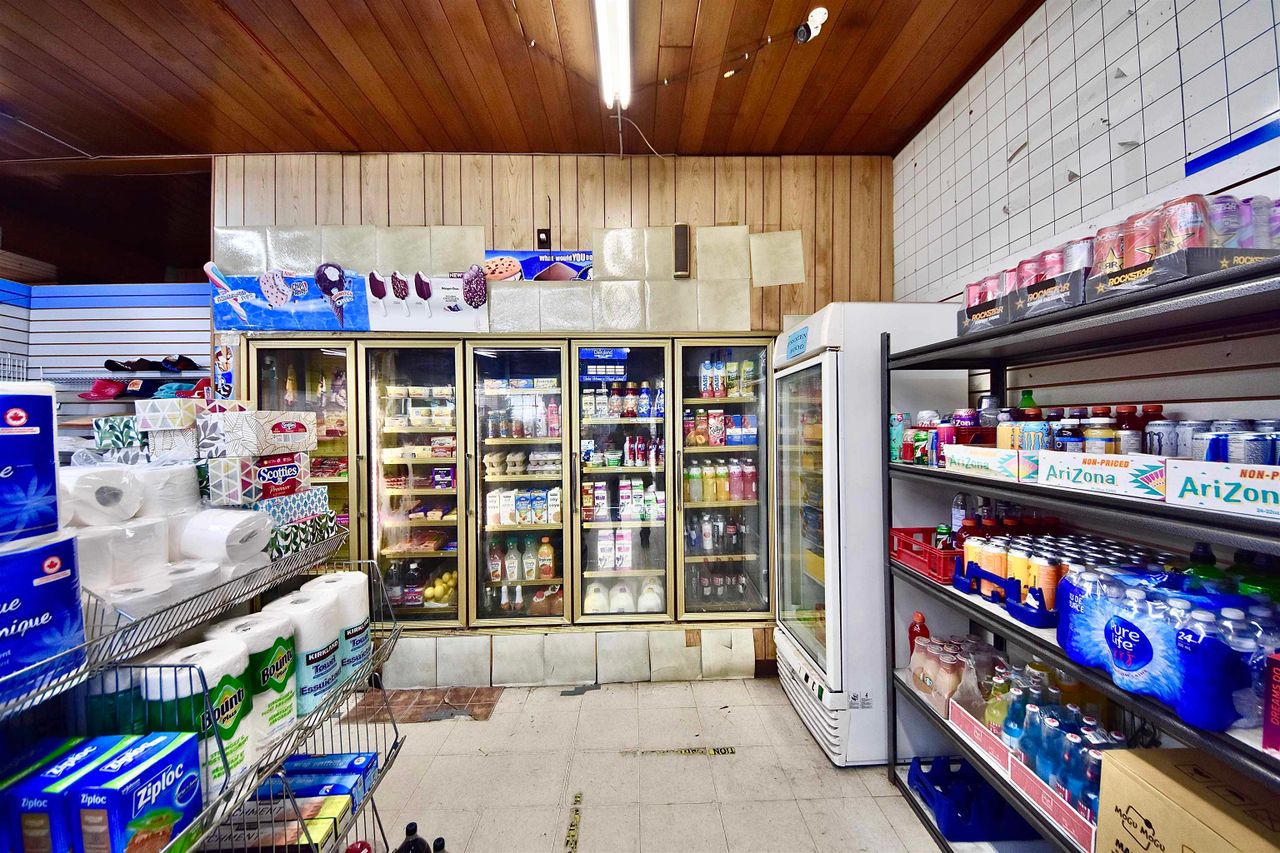 916-clarke-road-college-park-pm-port-moody-10 at 916 Clarke Road, College Park PM, Port Moody