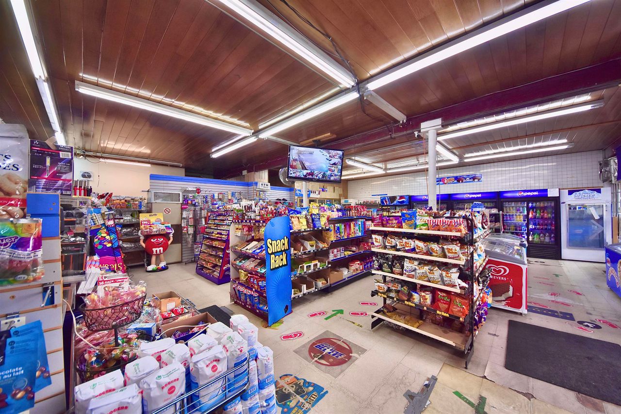 916-clarke-road-college-park-pm-port-moody-11 at 916 Clarke Road, College Park PM, Port Moody