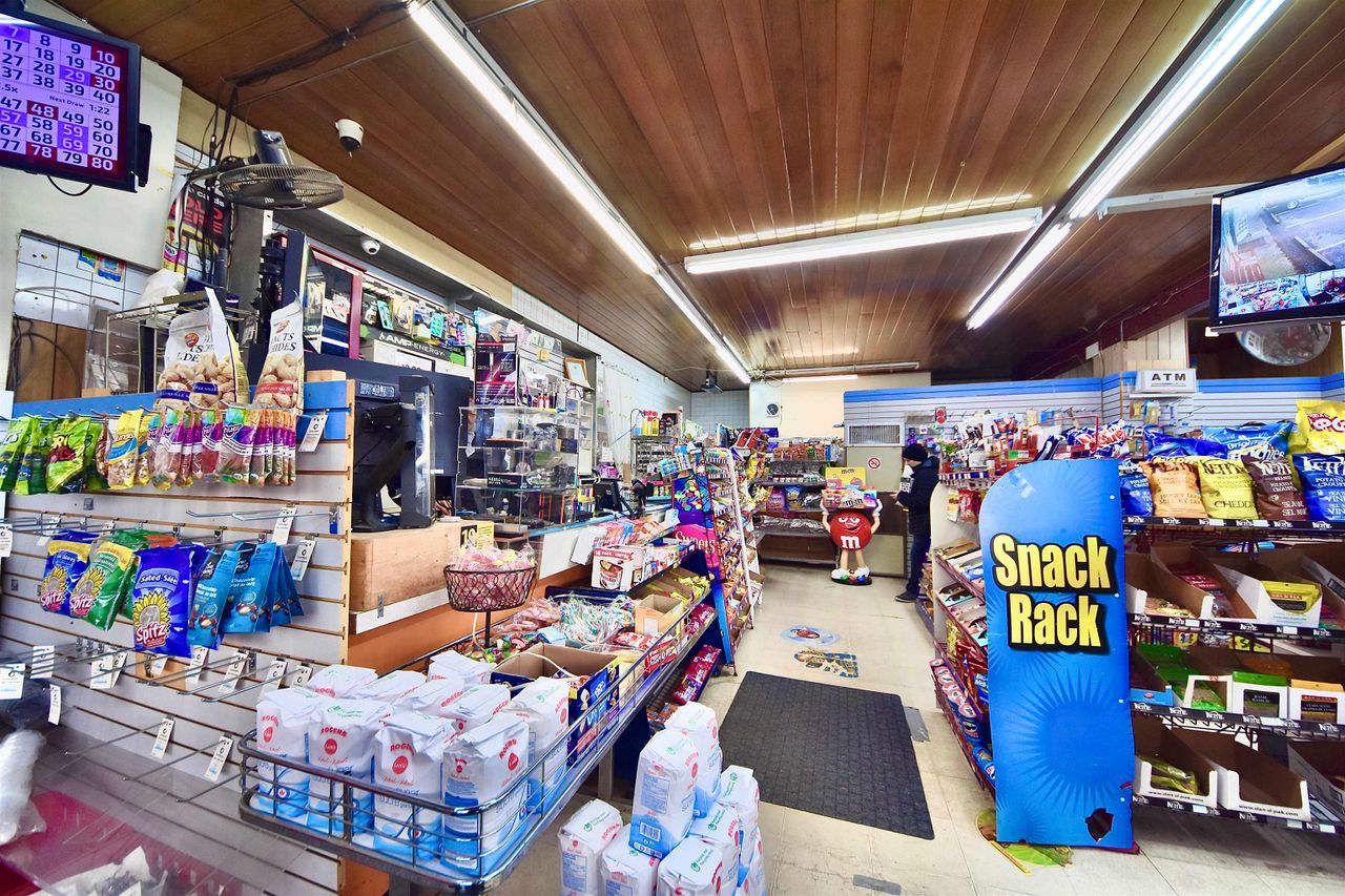 916-clarke-road-college-park-pm-port-moody-12 at 916 Clarke Road, College Park PM, Port Moody