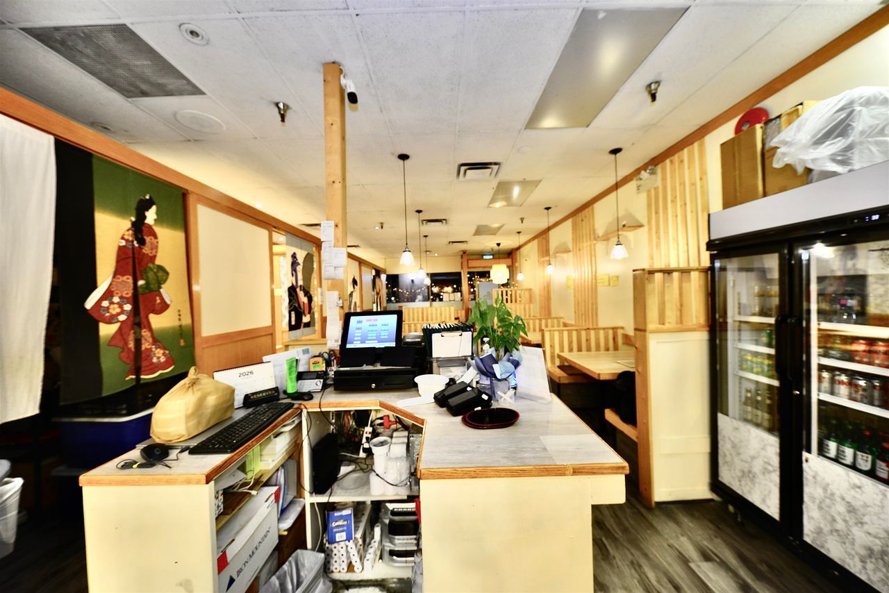 10090-152-street-guildford-north-surrey-02 at 141 - 10090 152 Street, Guildford, North Surrey