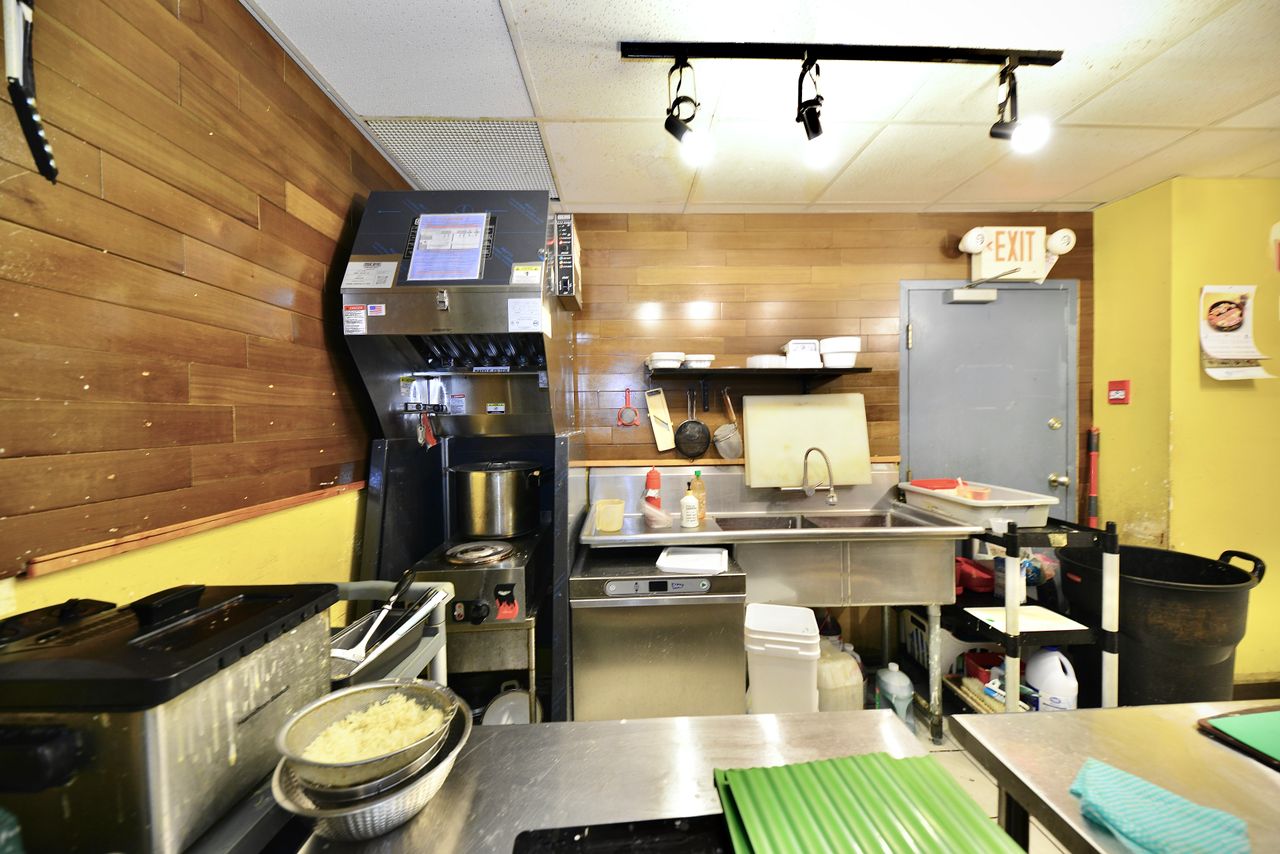 dsc_0295 at 13 - 1161 The High, North Coquitlam, Coquitlam