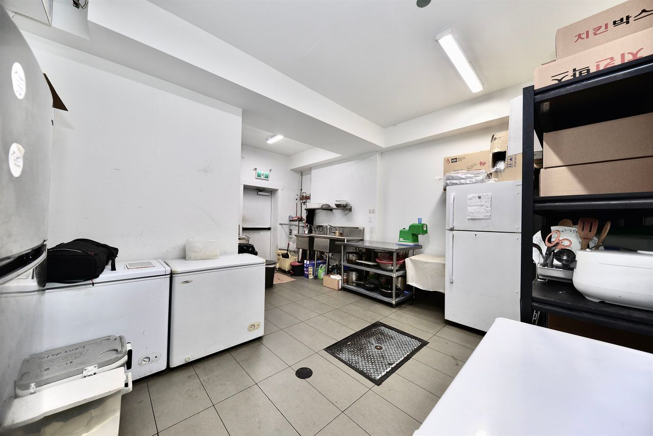 1813-lonsdale-avenue-central-lonsdale-north-vancouver-13 at 1813 Lonsdale Avenue, Central Lonsdale, North Vancouver