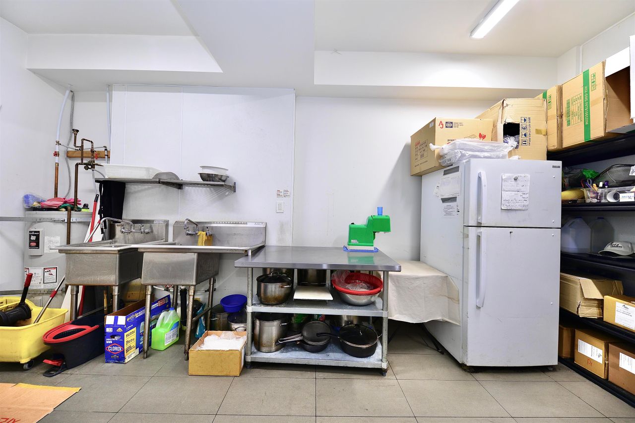 1813-lonsdale-avenue-central-lonsdale-north-vancouver-14 at 1813 Lonsdale Avenue, Central Lonsdale, North Vancouver