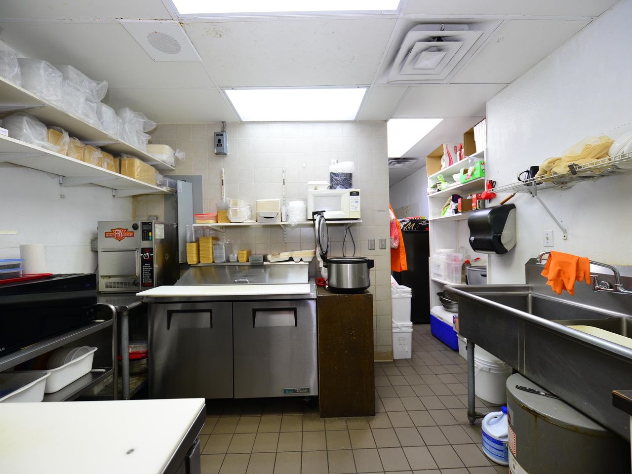 1055-w-georgia-street-coal-harbour-vancouver-west-08 at 224 - 1055 W Georgia Street, Coal Harbour, Vancouver West