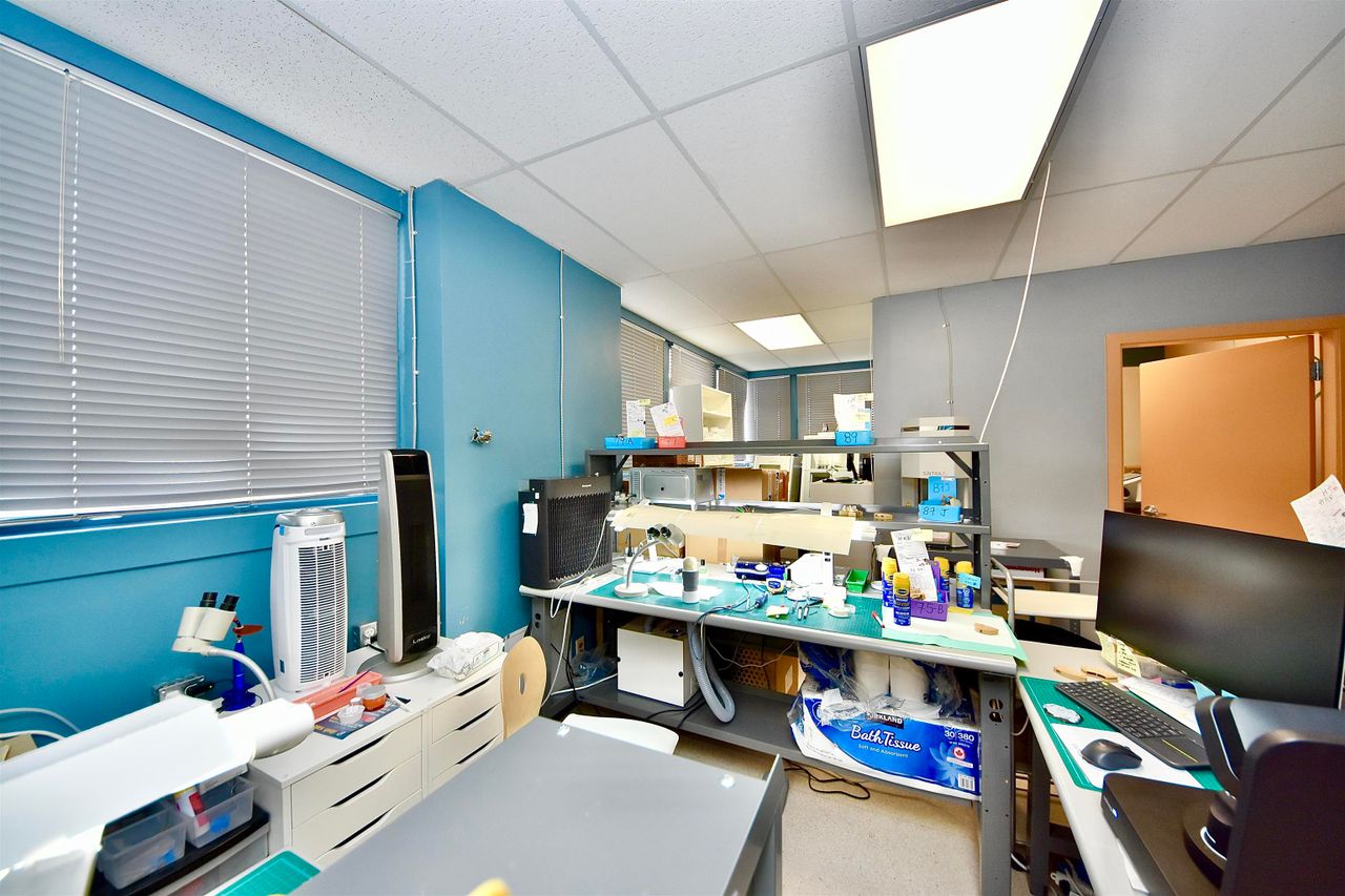 11305-confidential-queens-park-new-westminster-06 at 11305 Confidential, Queens Park, New Westminster