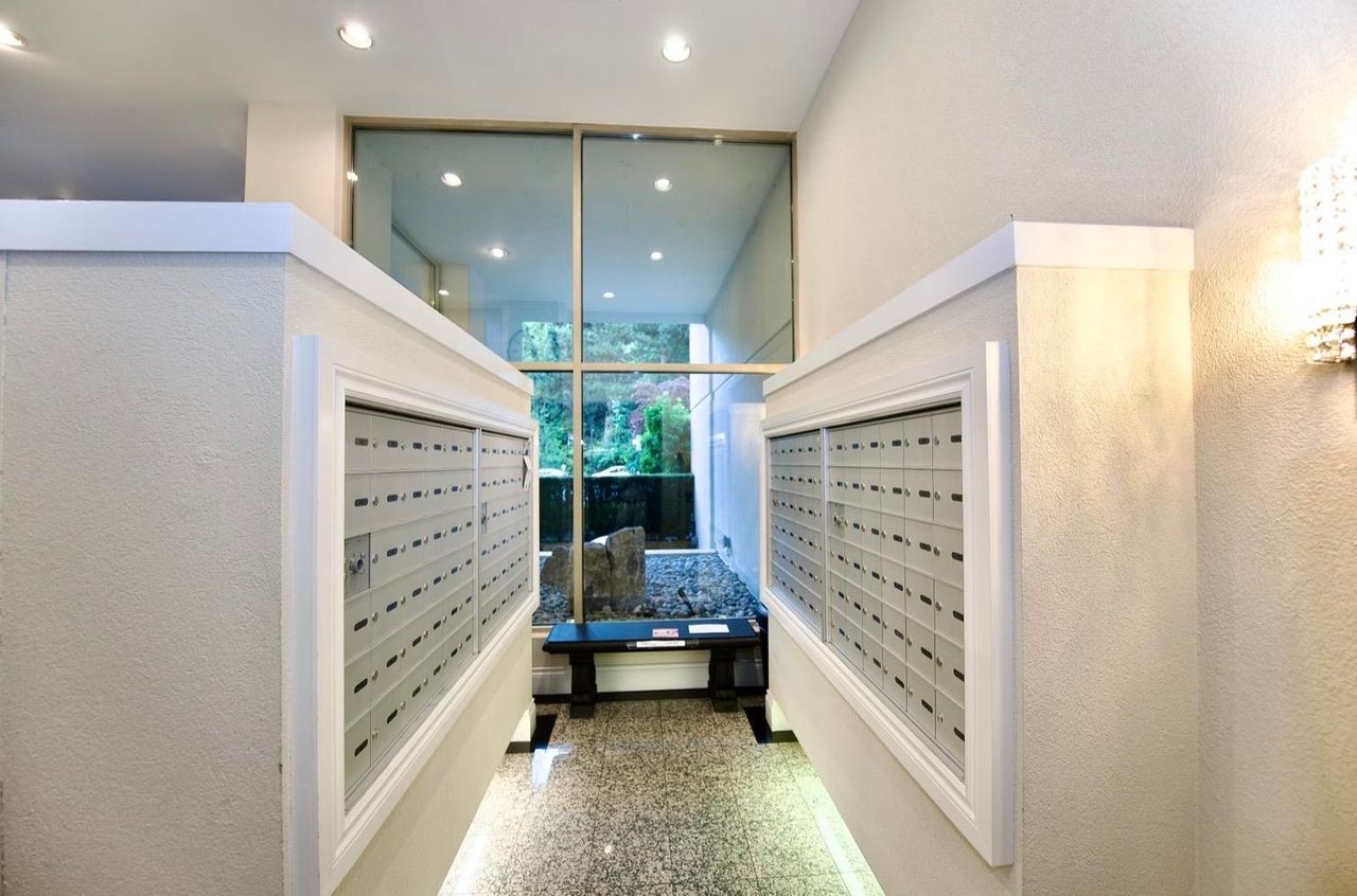 6188-patterson-avenue-metrotown-burnaby-south-31 at 105 - 6188 Patterson Avenue, Metrotown, Burnaby South