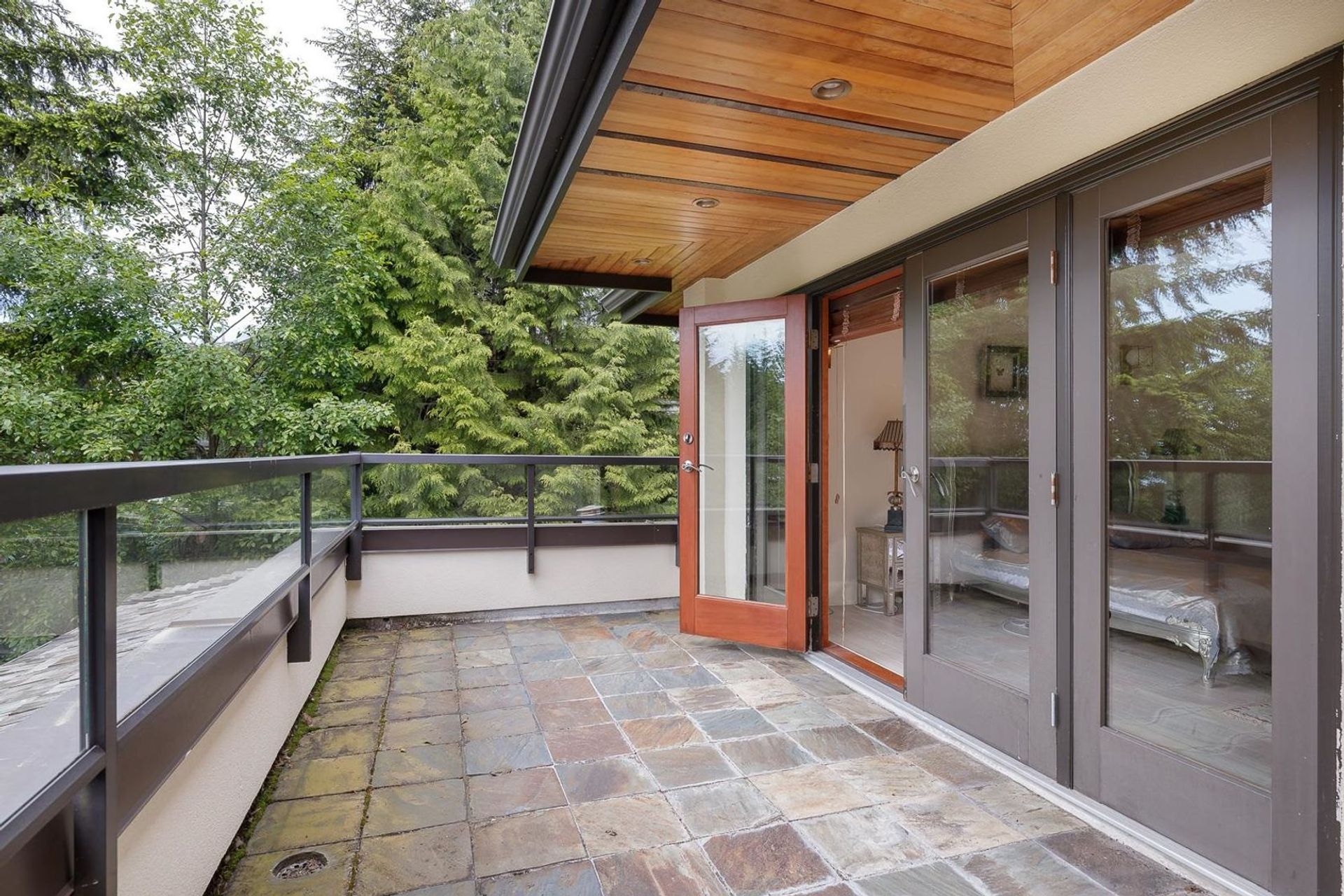 1080-eyremount-drive-british-properties-west-vancouver-15 at 1080 Eyremount Drive, British Properties, West Vancouver 1080-eyremount-drive-british-properties-west-vancouver-15 at 1080 Eyremount Drive, British Properties, West Vancouver